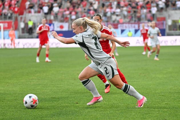 Fußball I Frauen I Saison 2026-2027 I Supercup I FC Bayern München - VfL Wolfsburg I 15.08.2026 Thea Bjelde (2, VfL Wolfsburg) Freisteller, Nahaufnahme, Porträt, Portrait, Einzelfoto, Einzelbild, Körper Ingolstadt Audi Sportpark Bayern Deutschland *** Soccer I Women s I 2026–2027 Season I Super Cup I FC Bayern Munich vs. VfL Wolfsburg I August 15, 2026 Thea Bjelde 2, VfL Wolfsburg, cutout, close-up, portrait, single photo, single image, body, Ingolstadt, Audi Sportpark, Bavaria, Germany Copyright: xLobeca InesxHähnelx
