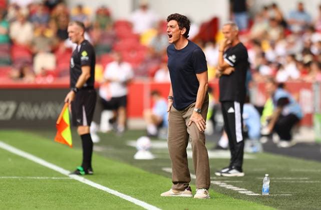 Keith Andrews head coach of Brentford Brentford v Eintracht Frankfurt, Pre Season Friendly, Football, Gtech Community Stadium, London, UK - 15 Aug 2026London Gtech Community Stadium United Kingdom EDITORIAL USE ONLY No use with unauthorised audio, video, data, fixture lists, club league logos or live services. Online in-match use limited to 120 images, no video emulation. No use in betting, games or single club league player publications.  Copyright: xMichaelxZemanek Shutterstockx 17070130bu