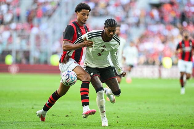 15.08.2026 Wroclaw, Poland. Manchester United, ManU take on AC Milan during the pre-season friendly match at Tarczynski Arena Wroclaw. --- Mecz towarzyski. Manchester United - AC Milan na Tarczynski Arena Wroclaw. Persons Shown: Koni De Winter Marcus Rashford Fot. Antoni Dec Arena Akcji NEWSPIX.PL --- newspix.pl 