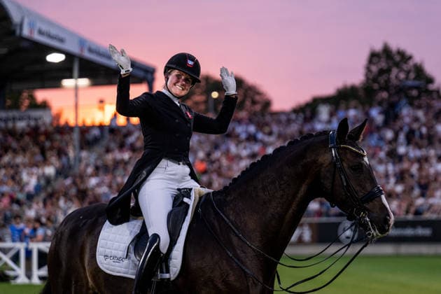 260815 Nadja Aaboe Sloth of Denmark with horse Favour Gersdorf celebrates after the Dressage Grand Prix Freestyle during day 5 of the 2026 FEI World Championships on August 15, 2026 in Aachen. Photo: Emma Wallskog BILDBYRAN kod EW EW0684 ridsport equestrian rid-vm 2026 2026 fei world championships bbeng ridsport-vm dressage dressyr kur *** August 15, 2026: Nadja Aaboe Sloth of Denmark, riding Favour Gersdorf, celebrates after the Dressage Grand Prix Freestyle on Day 5 of the 2026 FEI World Championships on August 15, 2026 in Aachen. Photo by Emma Wallskog. BILDBYRAN code EW EW0684 equestrian sports 2026 World Championships 2026 FEI World Championships BBENG equestrian sports World Championships dressage freestyle routine  Copyright: EMMAxWALLSKOG BB260815EW121