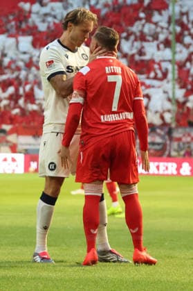 15.08.2026, xrekx, Fussball 2.Bundesliga, 1.FC Kaiserslautern - Karlsruher SC v.l. Marcel Franke (Karlsruher SC) Marlon Ritter (1.FC Kaiserslautern) (DFL DFB REGULATIONS PROHIBIT ANY USE OF PHOTOGRAPHS as IMAGE SEQUENCES and or QUASI-VIDEO) Kaiserslautern *** August 15, 2026, xrekx, Soccer 2. Bundesliga, 1 FC Kaiserslautern vs. Karlsruher SC, Marcel Franke (Karlsruher SC), Marlon Ritter (1 FC Kaiserslautern). DFL and DFB regulations prohibit any use of photographs as image sequences and or quasi-video. Kaiserslautern