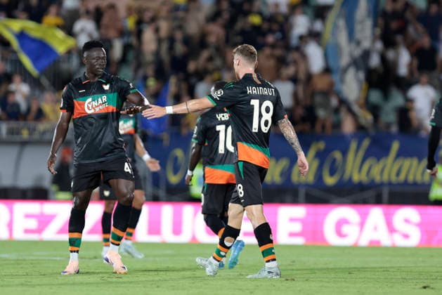 Venezia s Akor Adams during the Frecciarossa Italian Cup 2026 2027 Round of 32 soccer match between Venezia and Modena at Penzo stadium in Venice, Italy - August 15, 2026 - Soccer  Copyright: xMattiaxRadoni LaPressex