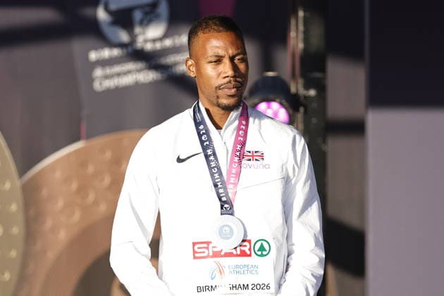 UK: 27th European Athletics Championships - Birmingham 2026, 15 August 2026 BIRMINGHAM, ENGLAND: August 15: Zharnel Hughes of Great Britain in the medal ceremony of the Men™s 200m during day five of the 27th European Athletics Championships at Alexander Stadium on August 15 2026 Photo by Ben Booth SportPix SIPA USA Birmingham Alexander Stadium West Midlands England Copyright: xBenxBoothx