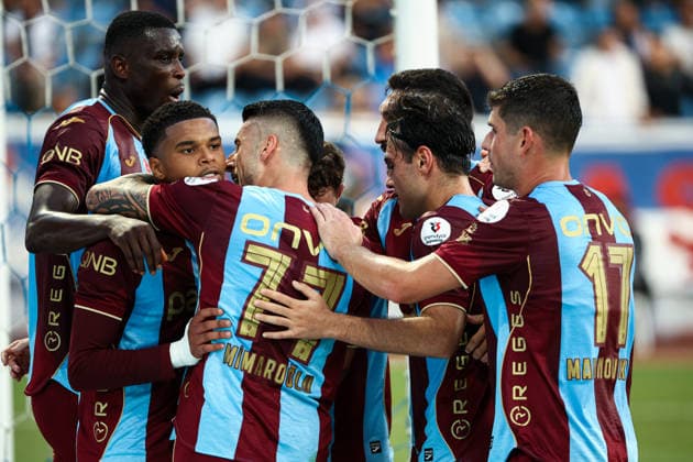 Kasimpasa vs Trabzonspor Trendyol Super League 1st week Noah Saviolo of Trabzonspor, Metehan Mimaroglu of Trabzonspor, Ruslan Malinovskyi of Trabzonspor celebrate the goal during the match. Kasimpasa and Trabzonspor faced each other at 1st week of Trendyol Super League 2026 27. The match took place in Recep Tayyip Erdogan Stadium on August 15th, 2026. Istanbul Istanbul Turkey Copyright: xBurakxBasturkx