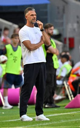 Trainer Coach Martin Demichelis RasenBallsport RB Leipzig RBL am Spielfeldrand nachdenklich Gestik Geste FC Bayern Muenchen FCB vs RB Leipzig RBL Telekom Cup 15.08.2026 DFL REGULATIONS PROHIBIT ANY USE OF PHOTOGRAPHS AS IMAGE SEQUENCES AND OR QUASI-VIDEO FC Bayern Muenchen FCB vs RB Leipzig RBL *** Coach Martin Demichelis of RasenBallsport RB Leipzig (RBL) stands on the sidelines, deep in thought, gesturing during the match between FC Bayern Munich (FCB) and RB Leipzig (RBL) at the Telekom Cup on August 15, 2026. DFL regulations prohibit any use of photographs as image sequencesENCES AND OR QUASI-VIDEO FC Bayern Munich (FCB) vs. RB Leipzig (RBL)