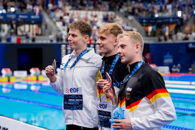 France, Paris, Centre Aquatique Olympique Metropole du Grand Paris, 15.08.2026, European Aquatics Championships, Day 16 - Final Session, Zalan Sarkany, Hungary, Johannes Liebmann, SC Magdeburg and Oliver Klemet, SG Frankfurt, Photo by Eibner Pressefoto Tino Henschel European Aquatics Championships, Day 16 - Final Session Paris *** France, Paris, Centre Aquatique Olympique Metropole du Grand Paris, August 15, 2026, European Aquatics Championships, Day 16 Final Session, Zalan Sarkany, Hungary, Johannes Liebmann, SC Magdeburg, and Oliver Klemet, SG Frankfurt, Photo by Eibner Pressefoto Tino Henschel European Aquatics Championships, Day 16 Final Session, Paris Copyright: xEibnerxPressefotox