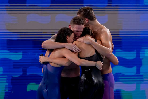 France, Paris, Centre Aquatique Olympique Metropole du Grand Paris, 15.08.2026, European Aquatics Championships, Day 16 - Final Session, 4x200m Freestyle Mixed Relay, Germany, Linda Roth, SC Magdeburg, Lukas Maertens, Jarno Baeschnitt, Team Bochum and Maya Tobehn, Dresdner SC, Photo by Eibner Pressefoto Tino Henschel European Aquatics Championships, Day 16 - Final Session Paris *** France, Paris, Centre Aquatique Olympique Metropole du Grand Paris, August 15, 2026, European Aquatics Championships, Day 16 Final Session, 4x200m Freestyle Mixed Relay, Germany, Linda Roth, SC Magdeburg, Lukas Maertens, Jarno Baeschnitt, Team Bochum, and Maya Tobehn, Dresdner SC, Photo by Eibner Pressefoto Tino Henschel European Aquatics Championships, Day 16 Final Session, Paris Copyright: xEibnerxPressefotox