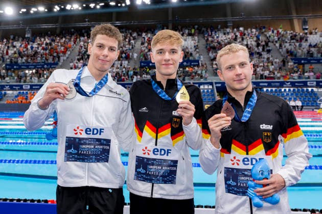 France, Paris, Centre Aquatique Olympique Metropole du Grand Paris, 15.08.2026, European Aquatics Championships, Day 16 - Final Session, Zalan Sarkany, Hungary, Johannes Liebmann, SC Magdeburg and Oliver Klemet, SG Frankfurt, Photo by Eibner Pressefoto Tino Henschel European Aquatics Championships, Day 16 - Final Session Paris *** France, Paris, Centre Aquatique Olympique Metropole du Grand Paris, August 15, 2026, European Aquatics Championships, Day 16 Final Session, Zalan Sarkany, Hungary, Johannes Liebmann, SC Magdeburg, and Oliver Klemet, SG Frankfurt, Photo by Eibner Pressefoto Tino Henschel European Aquatics Championships, Day 16 Final Session, Paris Copyright: xEibnerxPressefotox