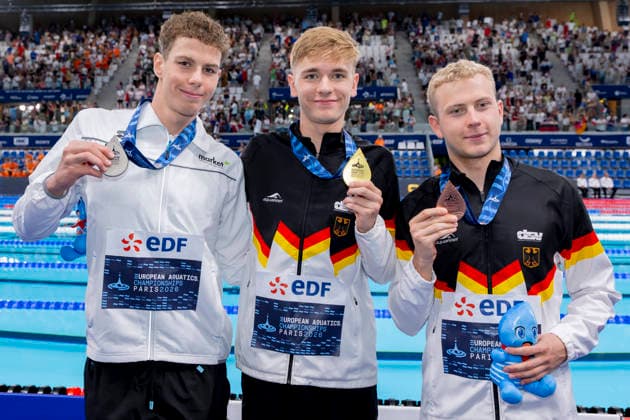 France, Paris, Centre Aquatique Olympique Metropole du Grand Paris, 15.08.2026, European Aquatics Championships, Day 16 - Final Session, Zalan Sarkany, Hungary, Johannes Liebmann, SC Magdeburg and Oliver Klemet, SG Frankfurt, Photo by Eibner Pressefoto Tino Henschel European Aquatics Championships, Day 16 - Final Session Paris *** France, Paris, Centre Aquatique Olympique Metropole du Grand Paris, August 15, 2026, European Aquatics Championships, Day 16 Final Session, Zalan Sarkany, Hungary, Johannes Liebmann, SC Magdeburg, and Oliver Klemet, SG Frankfurt, Photo by Eibner Pressefoto Tino Henschel European Aquatics Championships, Day 16 Final Session, Paris Copyright: xEibnerxPressefotox
