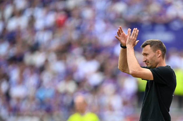 2. Bundesliga 26 27 - VfL Osnabrück - 1. FC Magdeburg am 15.08.2026 an der Bremer Brücke in Osnabrück Trainer Pascal Ibold (Magdeburg) *** 2. Bundesliga, Matchday 26, VfL Osnabrück 1, FC Magdeburg on August 15, 2026, at Bremer Brücke in Osnabrück; Coach: Pascal Ibold (Magdeburg) MT
