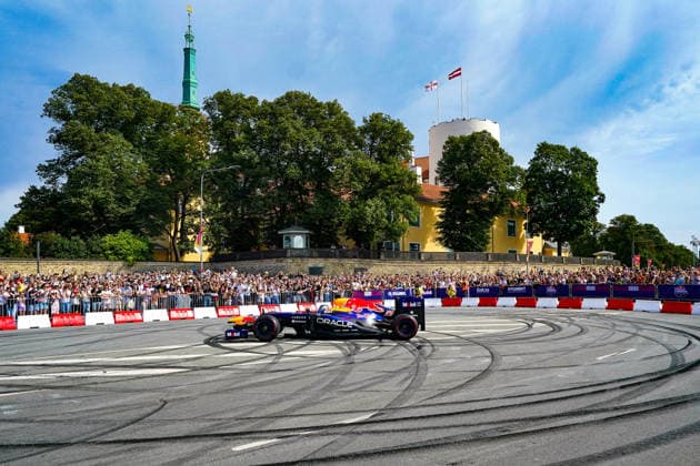 August 15, 2026, RÄÂ«Ga, Latvija: PATRICK FRIESACHER, a former Formula 1 driver, drives the Red Bull RB8 through the streets of Riga as part of the Red Bull Showrun in Riga, Latvia, August 15, 2026. RÄÂ«Ga Latvija - ZUMAp305 20260815_zip_p305_012 Copyright: xEdijsxPalensx