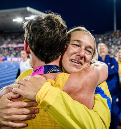 260815 Andreas Almgren of Sweden celebrates winning gold in men s 10 000 meter with Kajsa Bergqvist, head coach of Sweden during day 6 of the 2026 European Athletics Championships on August 15, 2026 in Birmingham. Photo: Maxim Thore BILDBYRAN kod MT MT1071 friidrott athletics friidrett friidrotts-em em friidretts-em 2026 european athletics championships day 6 bbeng jubel sweden sverige *** August 15, 2026: Andreas Almgren of Sweden celebrates winning gold in the men’s 10,000-meter race with Kajsa Bergqvist, head coach of Sweden, on Day 6 of the 2026 European Athletics Championships on August 15, 2026 in Birmingham. Photo by Maxim Thore. BILDBYRAN code MT MT1071 track and field athletics friidrett friidrotts em em friidretts em 2026 European Athletics Championships Day 6 BBENG celebration Sweden  Copyright: MAXIMxTHORE BB260815MT042