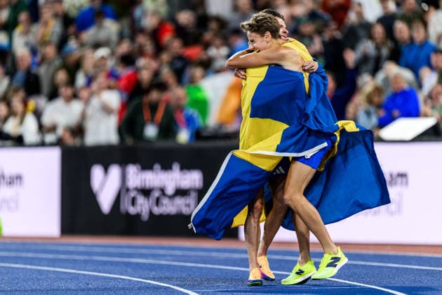 260815 Andreas Almgren of Sweden celebrates first place in men s 10 000 meter and Samuel Pihlström of Sweden celebrates second place in men s 1500 meter final during day 6 of the 2026 European Athletics Championships on August 15, 2026 in Birmingham. Photo: Mathias Bergeld BILDBYRAN kod MB MT1071 friidrott athletics friidrett friidrotts-em em friidretts-em 2026 european athletics championships day 6 bbeng *** August 15, 2026: Andreas Almgren of Sweden celebrates winning first place in the men’s 10,000-meter race, and Samuel Pihlström of Sweden celebrates finishing second in the men’s 1,500-meter final during Day 6 of the 2026 European Athletics Championships on August 15, 2026 in Birmingham. Photo by Mathias Bergeld, BILDBYRAN, code MB MT1071. track and field, athletics, friidrett, friidrotts EM, 2026 European Athletics Championships, Day 6, BBENG  Copyright: MATHIASxBERGELD BB260815MB156
