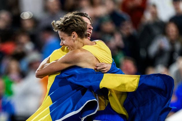 260815 Andreas Almgren of Sweden celebrates first place in men s 10 000 meter and Samuel Pihlström of Sweden celebrates second place in men s 1500 meter final during day 6 of the 2026 European Athletics Championships on August 15, 2026 in Birmingham. Photo: Mathias Bergeld BILDBYRAN kod MB MT1071 friidrott athletics friidrett friidrotts-em em friidretts-em 2026 european athletics championships day 6 bbeng *** August 15, 2026: Andreas Almgren of Sweden celebrates winning first place in the men’s 10,000-meter race, and Samuel Pihlström of Sweden celebrates finishing second in the men’s 1,500-meter final during Day 6 of the 2026 European Athletics Championships on August 15, 2026 in Birmingham. Photo by Mathias Bergeld, BILDBYRAN, code MB MT1071. track and field, athletics, friidrett, friidrotts EM, 2026 European Athletics Championships, Day 6, BBENG  Copyright: MATHIASxBERGELD BB260815MB159