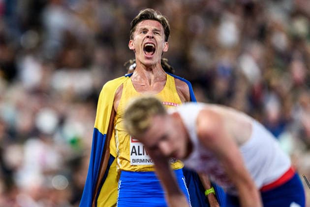260815 Andreas Almgren of Sweden celebrates first place in men s 10 000 meter final during day 6 of the 2026 European Athletics Championships on August 15, 2026 in Birmingham. Photo: Mathias Bergeld BILDBYRAN kod MB MT1071 friidrott athletics friidrett friidrotts-em em friidretts-em 2026 european athletics championships day 6 bbeng jubel sweden sverige *** August 15, 2026: Andreas Almgren of Sweden celebrates winning first place in the men’s 10,000-meter final on Day 6 of the 2026 European Athletics Championships on August 15, 2026 in Birmingham. Photo by Mathias Bergeld, BILDBYRAN, code MB MT1071. track and field, athletics, friidrett, friidrotts EM, 2026 European Athletics Championships, Day 6, BBENG, celebration, Sweden, Sverige  Copyright: MATHIASxBERGELD BB260815MB168