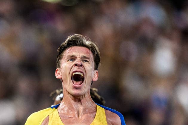 260815 Andreas Almgren of Sweden celebrates first place in men s 10 000 meter final during day 6 of the 2026 European Athletics Championships on August 15, 2026 in Birmingham. Photo: Mathias Bergeld BILDBYRAN kod MB MT1071 friidrott athletics friidrett friidrotts-em em friidretts-em 2026 european athletics championships day 6 bbeng jubel sweden sverige *** August 15, 2026: Andreas Almgren of Sweden celebrates winning first place in the men’s 10,000-meter final on Day 6 of the 2026 European Athletics Championships on August 15, 2026 in Birmingham. Photo by Mathias Bergeld, BILDBYRAN, code MB MT1071. track and field, athletics, friidrett, friidrotts EM, 2026 European Athletics Championships, Day 6, BBENG, celebration, Sweden, Sverige  Copyright: MATHIASxBERGELD BB260815MB169
