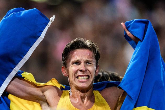 260815 Andreas Almgren of Sweden celebrates first place in men s 10 000 meter final during day 6 of the 2026 European Athletics Championships on August 15, 2026 in Birmingham. Photo: Mathias Bergeld BILDBYRAN kod MB MT1071 friidrott athletics friidrett friidrotts-em em friidretts-em 2026 european athletics championships day 6 bbeng jubel sweden sverige *** August 15, 2026: Andreas Almgren of Sweden celebrates winning first place in the men’s 10,000-meter final on Day 6 of the 2026 European Athletics Championships on August 15, 2026 in Birmingham. Photo by Mathias Bergeld, BILDBYRAN, code MB MT1071. track and field, athletics, friidrett, friidrotts EM, 2026 European Athletics Championships, Day 6, BBENG, celebration, Sweden, Sverige  Copyright: MATHIASxBERGELD BB260815MB171