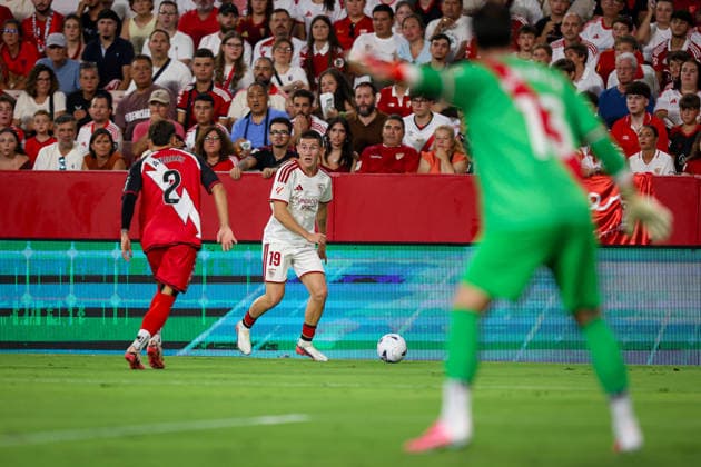 RECORD DATE NOT STATED ESP: Matchday 1 LaLiga EA Sports Sevilla FC v Rayo Vallecano Joaquin Martinez Oso of Sevilla FC in the La Liga EA Sports match between Sevilla FC and Rayo Vallecano at Estadio Ramon Sanchez Pizjuan in Seville, Spain, on August 15, 2026. Seville Spain Sevilla Spain *** ESP Matchday 1 LaLiga EA Sports Sevilla FC vs. Rayo Vallecano Joaquín Martínez Oso of Sevilla FC in the LaLiga EA Sports match between Sevilla FC and Rayo Vallecano at Estadio Ramón Sánchez Pizjuán in Seville, Spain, on August 15, 2026 Seville Spain Seville Spain Copyright: xx