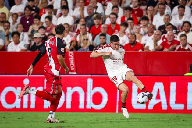 RECORD DATE NOT STATED ESP: Matchday 1 LaLiga EA Sports Sevilla FC v Rayo Vallecano Joaquin Martinez Oso of Sevilla FC in the La Liga EA Sports match between Sevilla FC and Rayo Vallecano at Estadio Ramon Sanchez Pizjuan in Seville, Spain, on August 15, 2026. Seville Spain Sevilla Spain *** ESP Matchday 1 LaLiga EA Sports Sevilla FC vs. Rayo Vallecano Joaquín Martínez Oso of Sevilla FC in the LaLiga EA Sports match between Sevilla FC and Rayo Vallecano at Estadio Ramón Sánchez Pizjuán in Seville, Spain, on August 15, 2026 Seville Spain Seville Spain Copyright: xx
