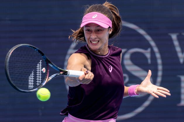 August 15, 2026, Mason, Ohio, U.S: Zeynep Sonmez (TUR) hits a forehand shot during SaturdayÃ¢â‚¬â ¢s second round of the Cincinnati Open at the Lindner Family Tennis Center , Mason, Oh. Tennis 2026 - Cincinnati Open WTA, Tennis Damen  - ZUMAs304 20260815_zaf_s304_009 Copyright: xScottxStuartx