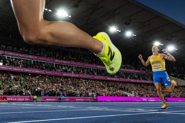 260815 Andreas Almgren of Sweden celebrates winning gold in men s 10 000 meter during day 6 of the 2026 European Athletics Championships on August 15, 2026 in Birmingham. Photo: Maxim ThorÃ BILDBYRAN kod MT MT1071 friidrott athletics friidrett friidrotts-em em friidretts-em 2026 european athletics championships day 6 bbeng jubel sverige *** August 15, 2026: Andreas Almgren of Sweden celebrates winning gold in the men’s 10,000-meter race on Day 6 of the 2026 European Athletics Championships on August 15, 2026 in Birmingham. Photo: Maxim Thora, BILDBYRAN. Code: MT MT1071. track and field, athletics, friidrett, friidrotts EM, 2026 European Athletics Championships, Day 6, BBENG, celebration, Sweden  Copyright: MAXIMxTHORE BB260815MT068