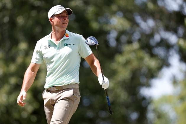 MEMPHIS, TN - AUGUST 15: Viktor Hovland of the United States during the third round of the FedEx St. Jude Championship, August 15, 2026, at TPC Southwind in Memphis, Tennessee. (Photo by Matthew Maxey Icon Sportswire) GOLF: AUG 15 PGA, Golf Herren FedEx St. Jude Championship EDITORIAL USE ONLY Icon260815050