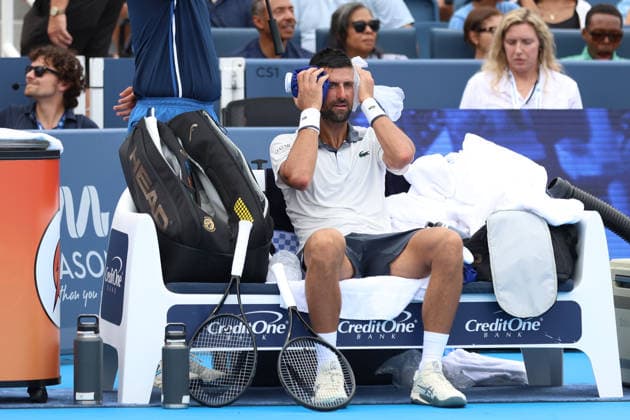 MASON, OHIO - AUGUST 15: Novak Djokovic of Serbia cools down during day five of the Cincinnati Open at the Lindner Family Tennis Center on August 15, 2026 in Mason, Ohio.  Copyright: xShainaxBenhiyoun SPPx Sportspressphoto_SPR207712