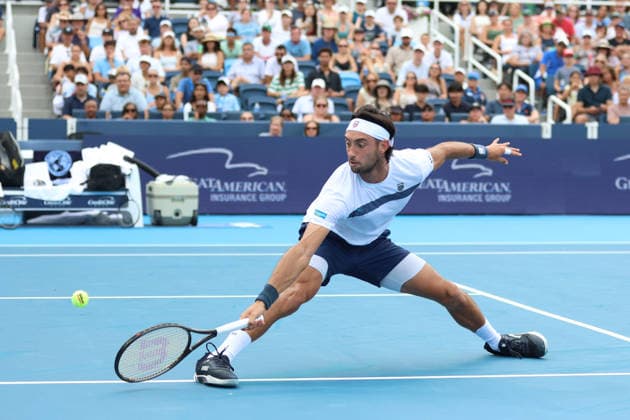 MASON, OHIO - AUGUST 15: Thiago Tirante of Argentina reaches for the ball during day five of the Cincinnati Open at the Lindner Family Tennis Center on August 15, 2026 in Mason, Ohio.  Copyright: xShainaxBenhiyoun SPPx Sportspressphoto_SPR207717