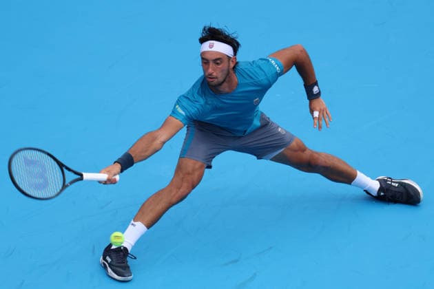 August 15, 2026, Mason, Oh, USA: Cincinnati Open Tennis 2026 - Thiago Augustin Tirante plays a ball against Novak Djokovic. ZUMAPress Mason USA - ZUMAn24_ 20260815_zaf_n24_182 Copyright: xWallyxNellx