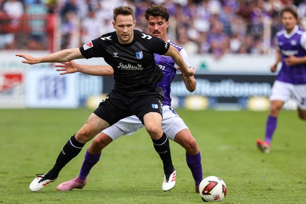 2026.08.15, xkwix, Fußball, 2. Bundesliga, VfL Osnabrück - 1. FC Magdeburg, Stadion an der Bremer Brücke, 2.Spieltag, Saison 2026 2027: Leonhard Muenst (VfL Osnabrueck 8) im Zweikampf gegen Paul Jaeckel (1. FC Magdeburg 6) DFB regulations prohibit any use of photographs as image sequences and or quasi-video. Photo: xKamilxWilkowskixPressefotoKochx Niedersachsen Deutschland *** August 15, 2026, xkwix, Soccer, 2. Bundesliga, VfL Osnabrück 1 FC Magdeburg, Stadion an der Bremer Brücke, Matchday 2, 2026–2027 Season: Leonhard Muenst (VfL Osnabrück 8) in a tackle against Paul Jaeckel (FC Magdeburg 6). DFB regulations prohibit any use of photographs as image sequences and or quasi-video. Photo: xKamilxWilkowskixPressefotoKochx Lower, Germany