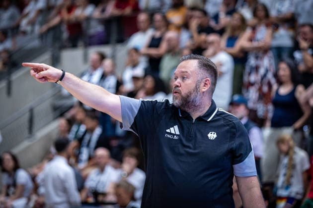 Basketball Ludwigsburg 15.08.2026 DBB Frauen Nationalmannschaft 2026 Testspiel Deutschland (GER) vs Spanien (ESP) Stefan Möller (Deutschland, Assistenztrainer) *** Basketball Ludwigsburg, August 15, 2026; DBB Women s National Team 2026; Friendly Match: Germany (GER) vs. Spain (ESP); Stefan Möller, Germany, Assistant Coach