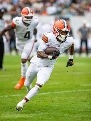 August 15, 2026: Cleveland Browns KC Concepcion (1) runs for a touchdown during the game against the Chicago Bears in Chicago, IL. CSM Chicago United States of America - ZUMAc04_ 20260815_zma_c04_021 Copyright: xMikexWulfx