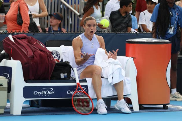 MASON, OHIO - AUGUST 15: Maria Sakkari of Greece reacts to a play during day five of the Cincinnati Open at the Lindner Family Tennis Center on August 15, 2026 in Mason, Ohio.  Copyright: xShainaxBenhiyoun SPPx Sportspressphoto_SPR208055