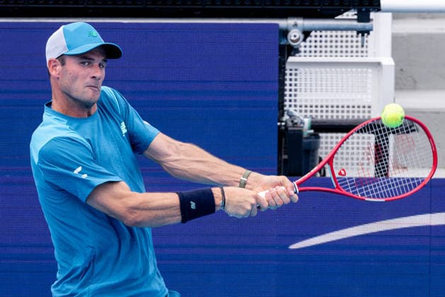 August 15, 2026, Mason, Ohio, U.S: Tommy Paul (USA) hits a two-handed backhand during SaturdayÃ¢â‚¬â ¢s second round of the Cincinnati Open at the Lindner Family Tennis Center , Mason, Oh. Mason U.S - ZUMAs304 20260815_zaf_s304_152 Copyright: xScottxStuartx