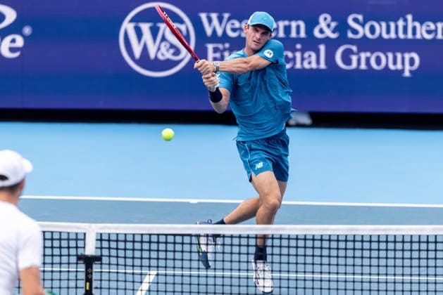August 15, 2026, Mason, Ohio, U.S: Tommy Paul (USA) hits a two-handed backhand during SaturdayÃ¢â‚¬â ¢s second round of the Cincinnati Open at the Lindner Family Tennis Center , Mason, Oh. Mason U.S - ZUMAs304 20260815_zaf_s304_165 Copyright: xScottxStuartx