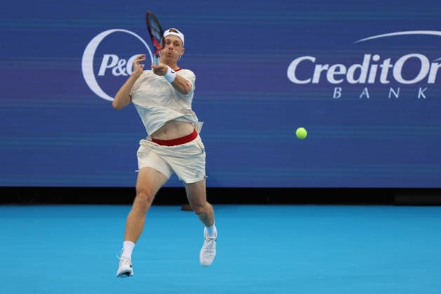 August 15, 2026, Mason, Oh, USA: Cincinnati Open Tennis 2026 - Denis Shapovalov hits a ball against Rafael Jodar . ZUMAPress Mason USA - ZUMAn24_ 20260815_zaf_n24_240 Copyright: xWallyxNellx