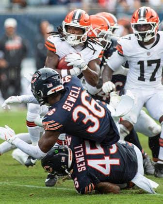 August 15, 2026: Chicago Bears Marlen Sewell (36) Nephi Sewell (45) chase Cleveland Browns Kole Wilson (19) during the preseason game in Chicago, IL. CSM Chicago United States of America - ZUMAc04_ 20260815_zma_c04_029 Copyright: xMikexWulfx