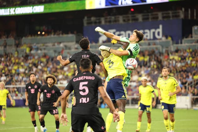 August 15, 2026: XXX during a MLS, Fussball Herren, USA regular season match between Inter Miami CF and Nashville SC at Geodis Park in Nashville, TN. CSM Nashville United States of America - ZUMAc04_ 20260815_zma_c04_085 Copyright: xStephenxFurstx