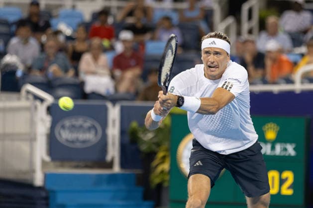 MASON, OHIO - AUGUST 15: Alexander Zverev of Germany hits a backhand during day five of the Cincinnati Open at the Lindner Family Tennis Center on August 15, 2026 in Mason, Ohio.  Copyright: xShainaxBenhiyoun SPPx Sportspressphoto_SPR208332