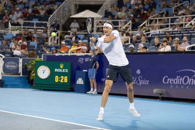 MASON, OHIO - AUGUST 15: Alexander Zverev of Germany in action during day five of the Cincinnati Open at the Lindner Family Tennis Center on August 15, 2026 in Mason, Ohio.  Copyright: xShainaxBenhiyoun SPPx Sportspressphoto_SPR208352