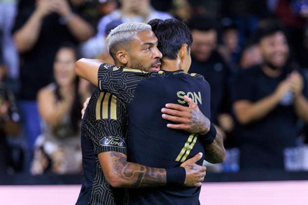 August 15, 2026, Los Angeles, California, USA: Denis Bouanga 99 and Son Heung-Min 7 of the Los Angeles Football Club embrace after a disallowed goal during their regular season MLS, Fussball Herren, USA game against the San Diego FC on Saturday August 15, 2026 at the BMO Stadium in Los Angeles, California. LAFC lose to San Diego FC, 0-1. ARIANA RUIZ PI Los Angeles USA - ZUMAp124 20260815_zaa_p124_025 Copyright: xArianaxRuizx