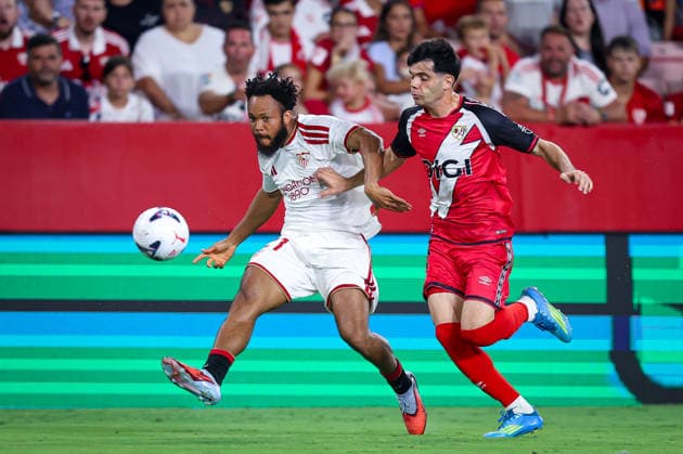 ESP: Matchday 1 LaLiga EA Sports Sevilla FC v Rayo Vallecano Chidera Ejuke of Sevilla FC in action in the La Liga EA Sports match between Sevilla FC and Rayo Vallecano at Estadio Ramon Sanchez Pizjuan in Seville, Spain, on August 15, 2026. Seville Spain Sevilla Spain *** ESP Matchday 1 LaLiga EA Sports Sevilla FC vs. Rayo Vallecano Chidera Ejuke of Sevilla FC in action during the LaLiga EA Sports match between Sevilla FC and Rayo Vallecano at Estadio Ramón Sánchez Pizjuán in Seville, Spain, on August 15, 2026 Seville Spain Seville Spain Copyright: xRAFAELxROMANx