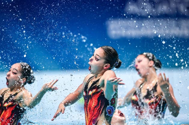 (260816) -- BUDAPEST, Aug. 16, 2026 -- Members of Team Kazakhstan perform during the Team Acrobatic Final of the World Aquatics Junior Artistic Swimming Championships in Budapest, Hungary, on Aug. 15, 2026. (Photo by Xinhua) (SP)HUNGARY-BUDAPEST-ARTISTIC SWIMMING-WORLD JUNIOR CHAMPIONSHIPS-TEAM ACROBATIC DavidxBalogh 