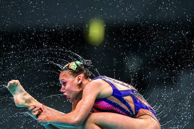 (260816) -- BUDAPEST, Aug. 16, 2026 -- A member of Team Belarus performs during the Team Acrobatic Final of the World Aquatics Junior Artistic Swimming Championships in Budapest, Hungary, on Aug. 15, 2026. (Photo by Xinhua) (SP)HUNGARY-BUDAPEST-ARTISTIC SWIMMING-WORLD JUNIOR CHAMPIONSHIPS-TEAM ACROBATIC DavidxBalogh 