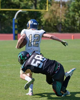 Derby der Stadt Nürnberg in der American Football Regionalliga Bayern, Nürnberg Rams vs. Nürnberg Hawks, American Football Bayern Nürnberg Rams vs. Nürnberg Hawks, American Football Bayern Nuremberg Berthold-Brecht-Sportanlage Bayern Deutschland *** Nuremberg City Derby in the Bavarian American Football Regional League: Nuremberg Rams vs. Nuremberg Hawks, American Football Bavaria: Nuremberg Rams vs. Nuremberg Hawks, American Football Bavaria, Nuremberg Berthold Brecht Sports Complex, Bavaria, Germany Copyright: x30nullvierxPhotographie,xGerhardxLehnerx
