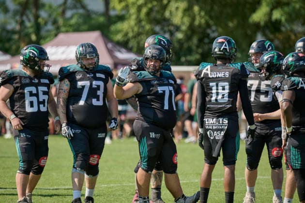 Derby der Stadt Nürnberg in der American Football Regionalliga Bayern, Nürnberg Rams vs. Nürnberg Hawks, American Football Bayern Nürnberg Rams vs. Nürnberg Hawks, American Football Bayern Nuremberg Berthold-Brecht-Sportanlage Bayern Deutschland *** Nuremberg City Derby in the Bavarian American Football Regional League: Nuremberg Rams vs. Nuremberg Hawks, American Football Bavaria: Nuremberg Rams vs. Nuremberg Hawks, American Football Bavaria, Nuremberg Berthold Brecht Sports Complex, Bavaria, Germany Copyright: x30nullvierxPhotographie,xGerhardxLehnerx