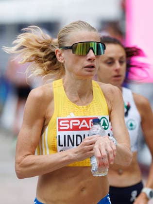 BIRMINGHAM, GREAT BRITAIN - AUGUST 16, 2026: Hanna LINDHOLM (SWE Sweden) competing in the women’s marathon during the European Athletics Championships on August 16, 2026 in Birmingham, Great Britain. Great Britain Copyright: xAxelxKohringx