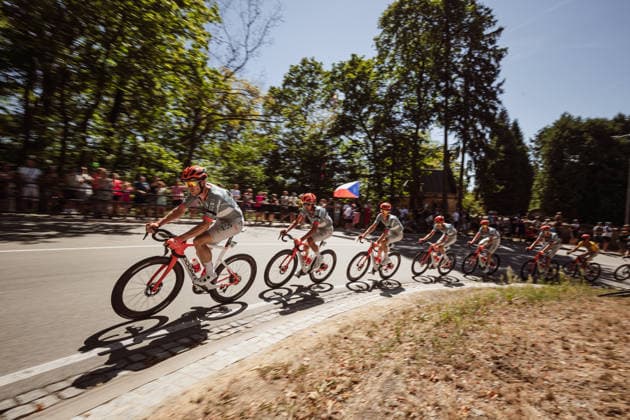 Czech Tour 2026, stage 3, Road cycling, Rad, Radsport, Strasse Netcompany INEOS leads peloton through fans in Chocen, on August 15, 2026, Chocen, Czechia. (CTKxPhoto JanxBrychta) CTKPhotoF202608150016101  CTKPhotoF202608150016101