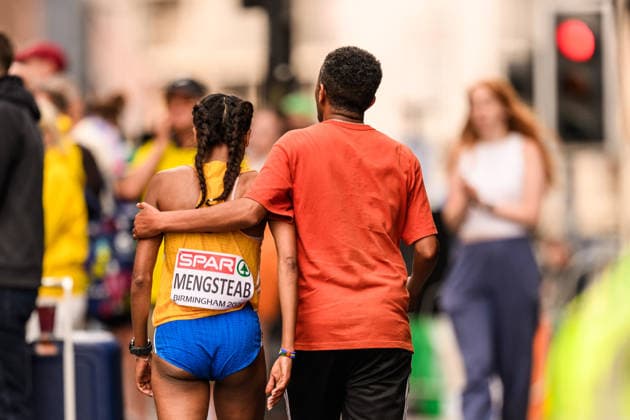 260816 Samrawit Mengsteab of Sweden withdraws from women™s marathon during day 7 of the 2026 European Athletics Championships on August 16, 2026 in Birmingham. Photo: Mathias Bergeld BILDBYRAN kod MB MT1072 friidrott athletics friidrett friidrotts-em em friidretts-em 2026 european athletics championships 7 bbeng sverige maraton marathon depp *** August 16, 2026: Samrawit Mengsteab of Sweden withdraws from the women’s marathon on Day 7 of the 2026 European Athletics Championships on August 16, 2026 in Birmingham. Photo by Mathias Bergeld, BILDBYRAN, code MB MT1072. track and field athletics friidrett friidrotts em em friidretts em 2026 European Athletics Championships 7 BBENG Sweden marathon marathon depp  Copyright: MATHIASxBERGELD BB260816MB046