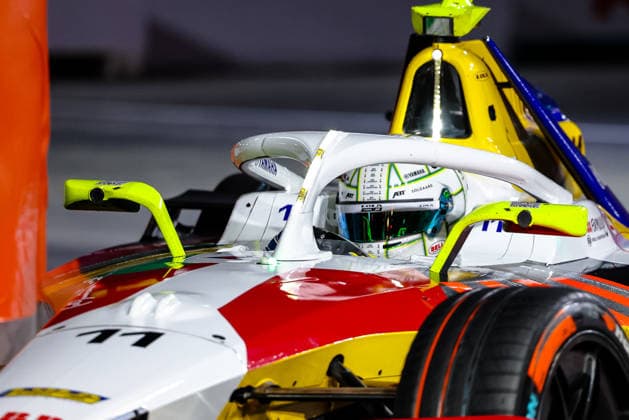Lucas di Grassi (Lola Yamaha ABT Formula E Team, 11) drittes freies Training Free Practice 3, ABB FIA Formula E World Championship, WM, Weltmeisterschaft London e-Prix 2026, Vereinigtes Koenigreich, Saison 12 2025 26, Runde 17, 16.07.2026, ABB FIA Formula E World Championship, London e-Prix 2026, Vereinigtes Koenigreich, Saison 12 2025 26, Runde 17, 16.07.2026 London *** Lucas di Grassi, Lola Yamaha ABT Formula E Team, 11th in Free Practice 3, ABB FIA Formula E World Championship, 2026 London e-Prix, United Kingdom, Season 12 (2025–26), Round 17, July 16, 2026, ABB FIA Formula E World Championship, 2026 London ePrix, United Kingdom, Season 12 (2025–26), Round 17, July 16, 2026, London Copyright: xEibner-Pressefoto LauraxRoemerx EP_LRR